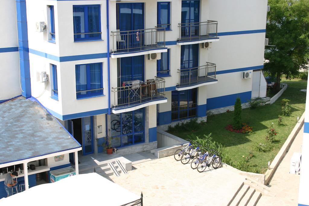 Blue Bay Palace Apart Complex Pomorie Exterior foto